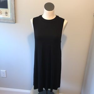 High neck sleeveless shift dress